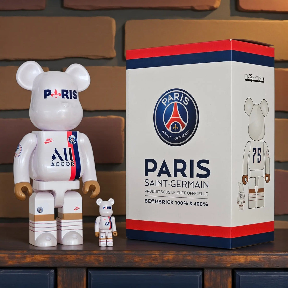 Bearbrick Paris Saint-Germain 100%+400% mit Verpackung