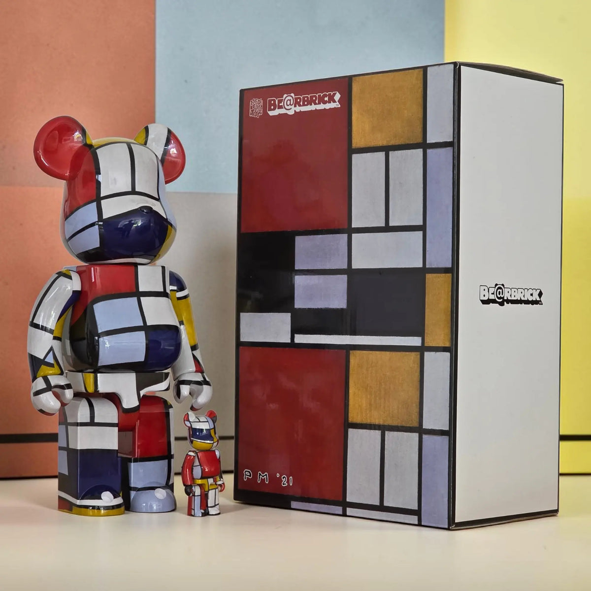 Bearbrick Piet Mondrian 100%+400% mit Verpackung