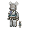 Bearbrick Project Mercury Astronaut 100%+400% schräg