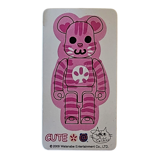 Bearbrick Series 19 Cute "Shokotan" 100% Begleitkarte