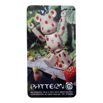 Bearbrick Series 29 Pattern "Strawberry" 100% Begleitkarte