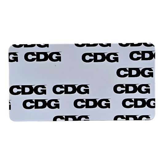 Bearbrick Series 44 Artist "CDG White Pattern" [Comme des Garcons] 100% SECRET in Folie