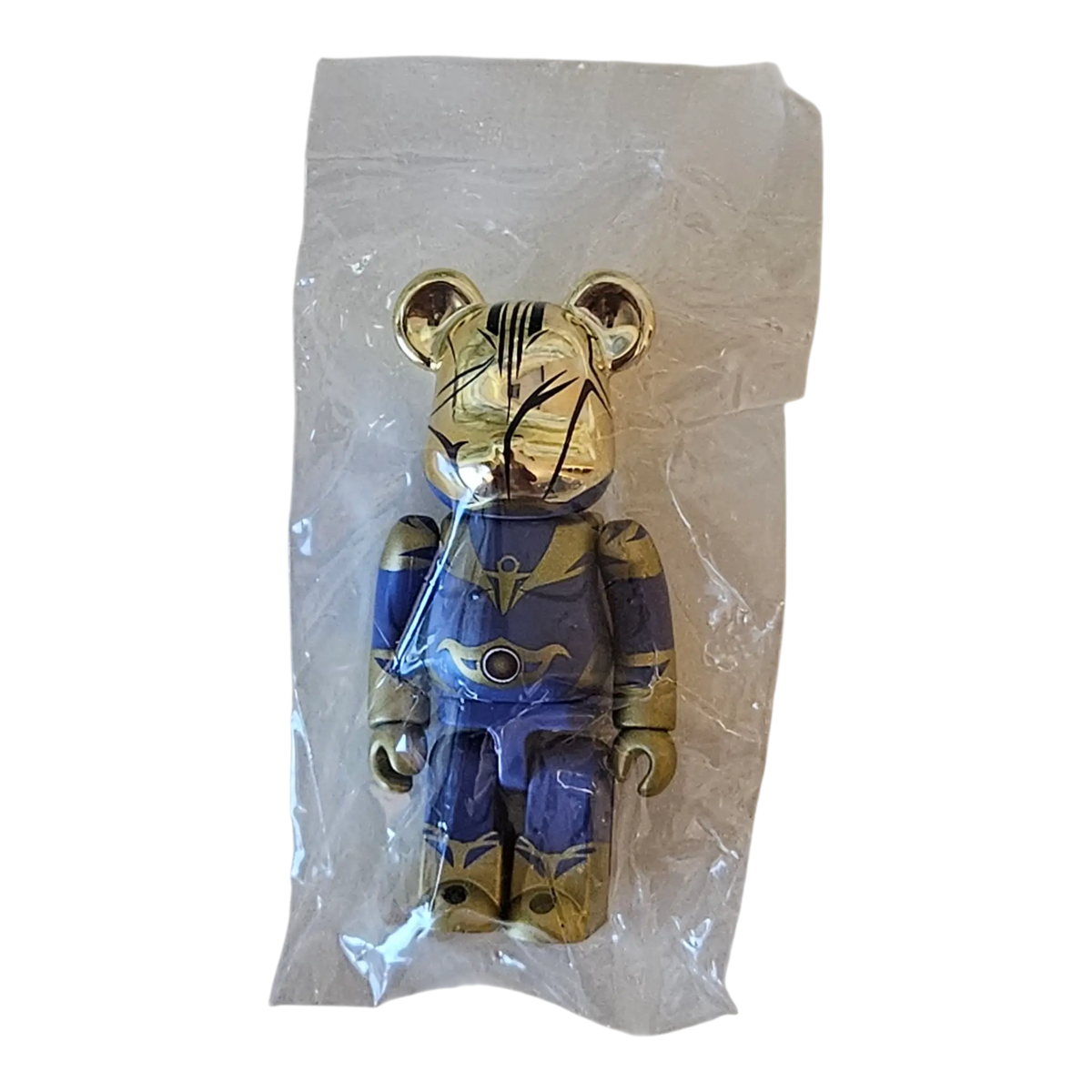 Bearbrick Series 45 Hero "Doctor Fate" [Black Adam] 100% SECRET in Folie