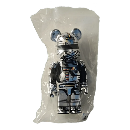 Bearbrick Series 45 SF "Space Sheriff" 100% in Folie