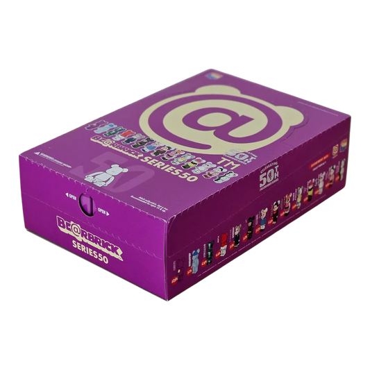 Bearbrick Series 50 100% 24er-Karton schräg