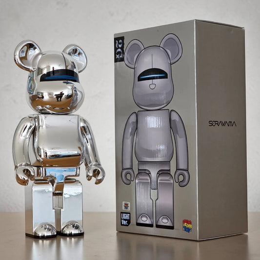 Bearbrick Sorayama Light Version 400% mit Verpackung