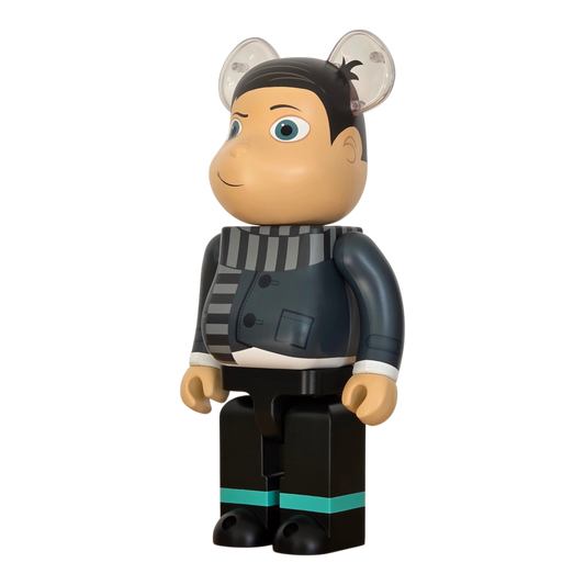 Bearbrick Young Gru [Minions: The Rise of Gru] 400% schräg